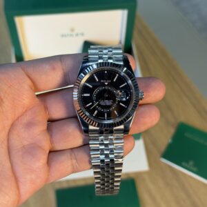 Rolex Sky Dweller - Preto