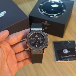 Hublot Classic- Preto/ Cinza