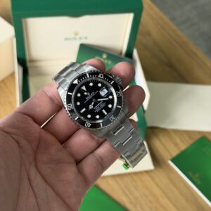 Rolex Submariner - Black