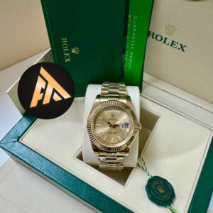 Rolex Day-Date / Gold