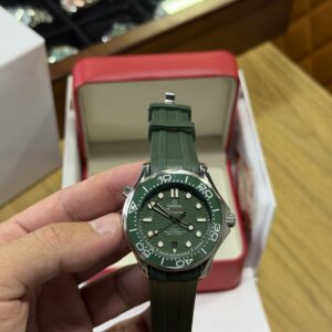 Omega Seamaster-  Verde
