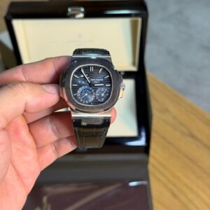 Patek Philippe Nautilus - SUPER C - Couro